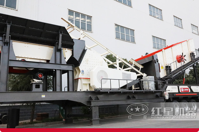 移動(dòng)式重錘式破碎機(jī)圖片 移動(dòng)式重錘式破碎機(jī)圖片